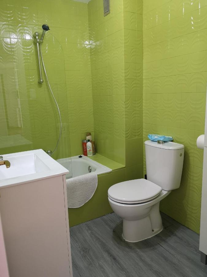 Lc Jacetania Pirineos Apartment Хака Екстериор снимка