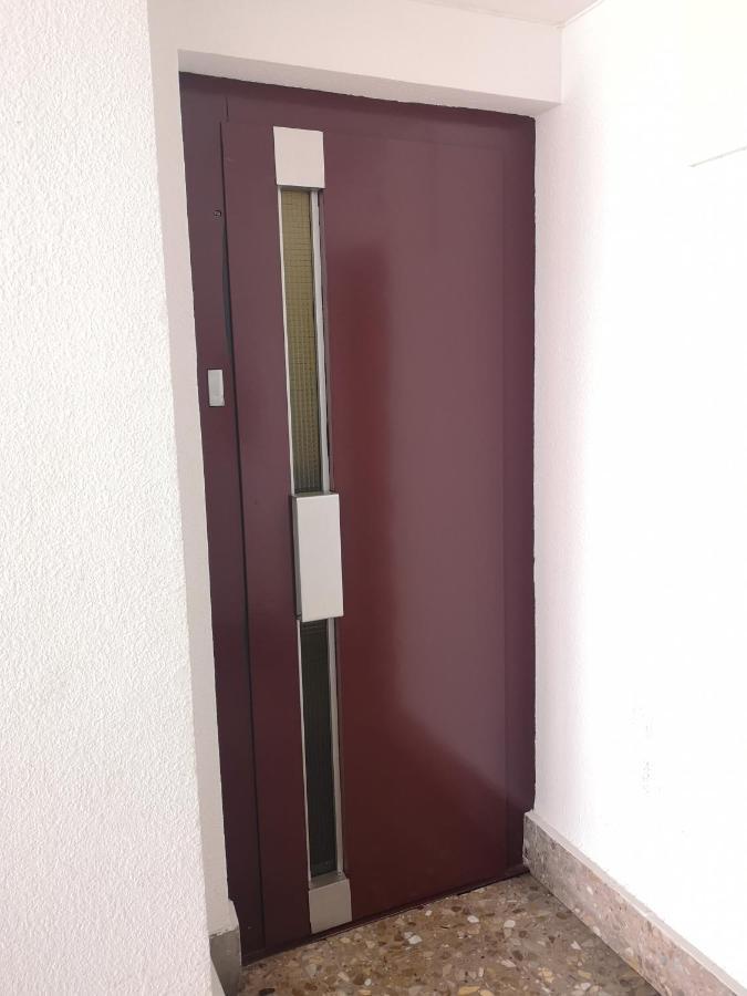 Lc Jacetania Pirineos Apartment Хака Екстериор снимка
